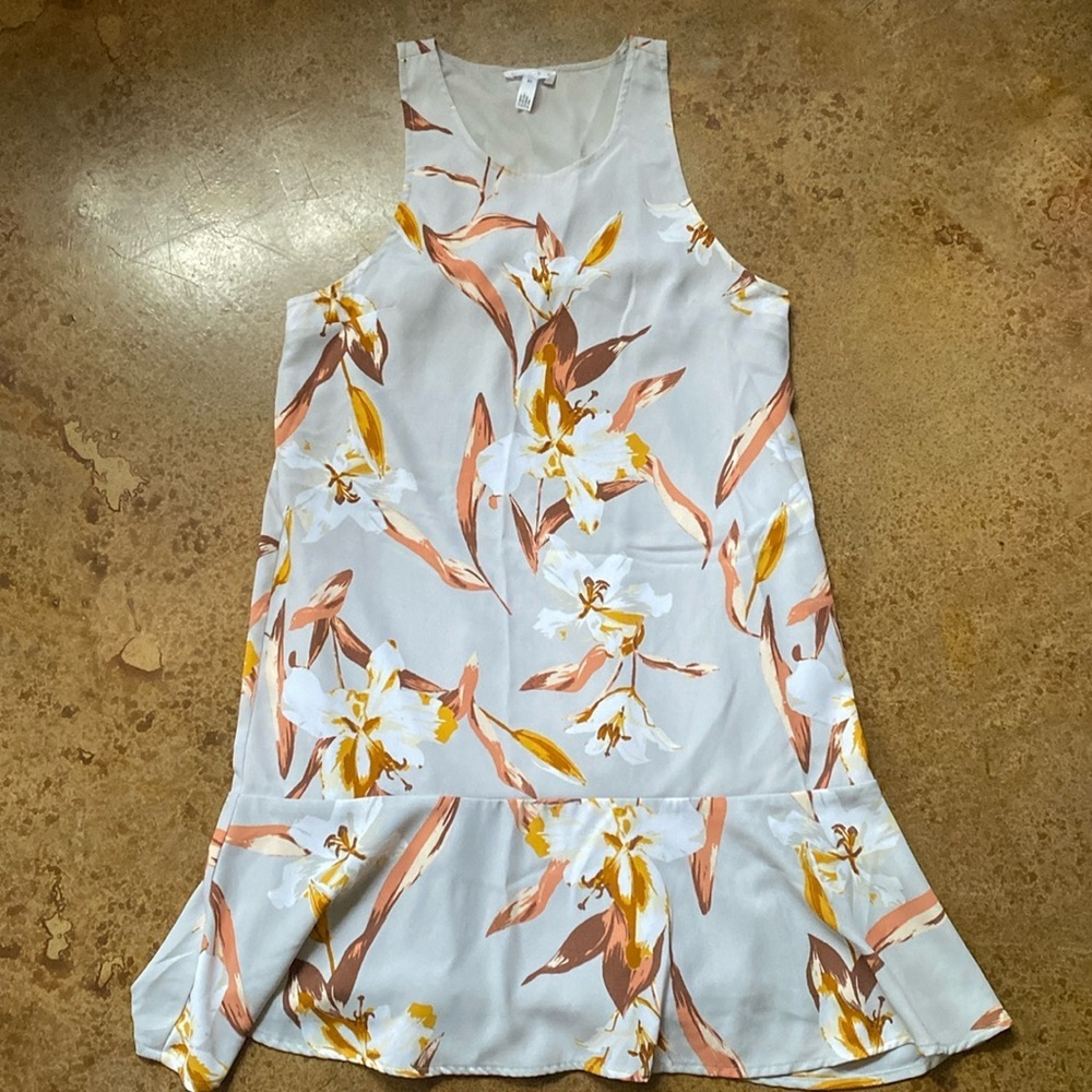 Leith grey floral pull over drop waist ruffle hem‎ sleeveless flowy mini dress - Picture 2 of 7
